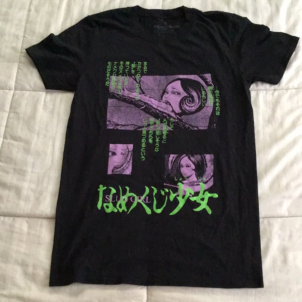 Junji Ito Slug Girl Short Sleeve Shirt View 3